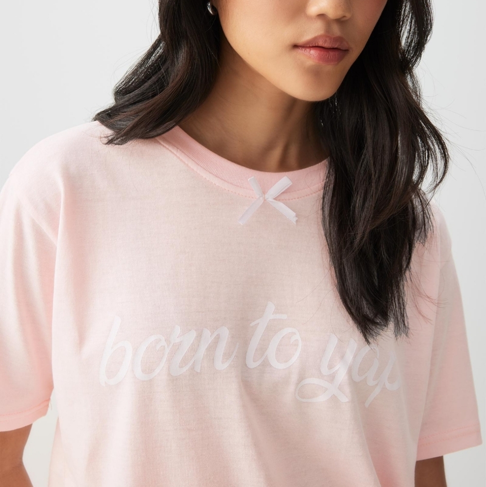BORN TO YAP Oversized Basic Tee with Bow Detail 🎀, Pastel Pink (XS) - Picture 3 of 5